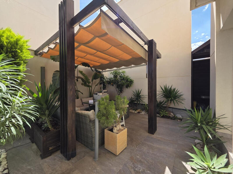 3 Cuarto Villa en venta