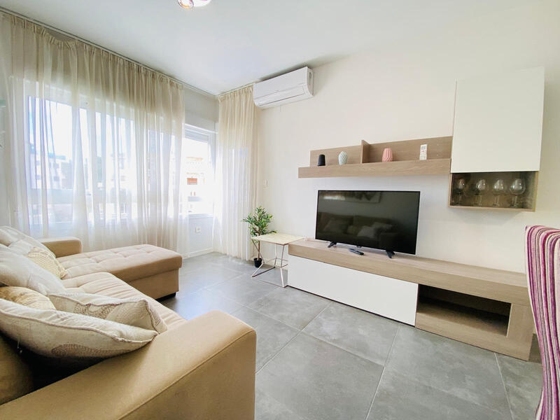 1 bedroom Apartment for sale