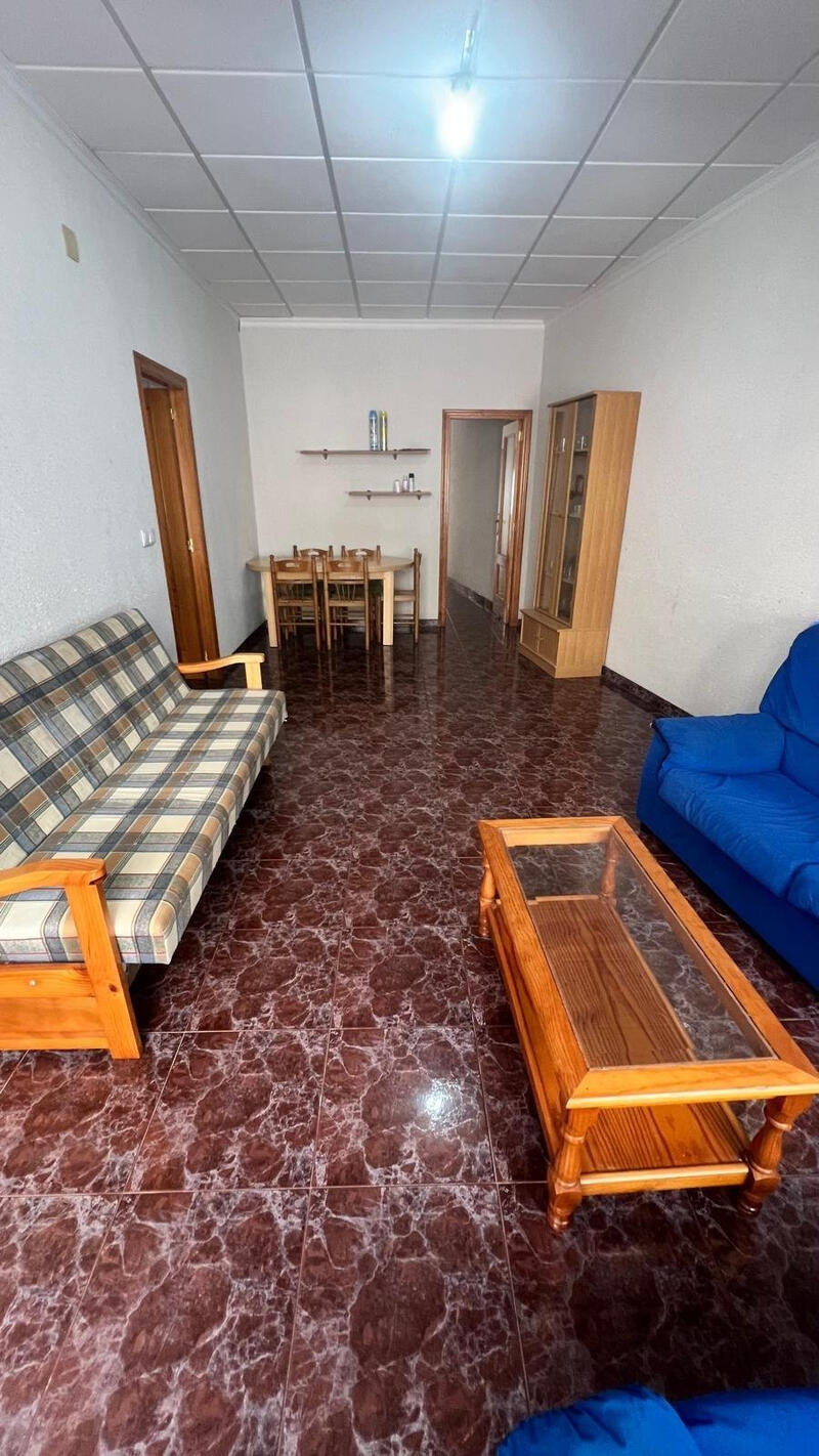 4 Schlafzimmer Stadthaus zu verkaufen