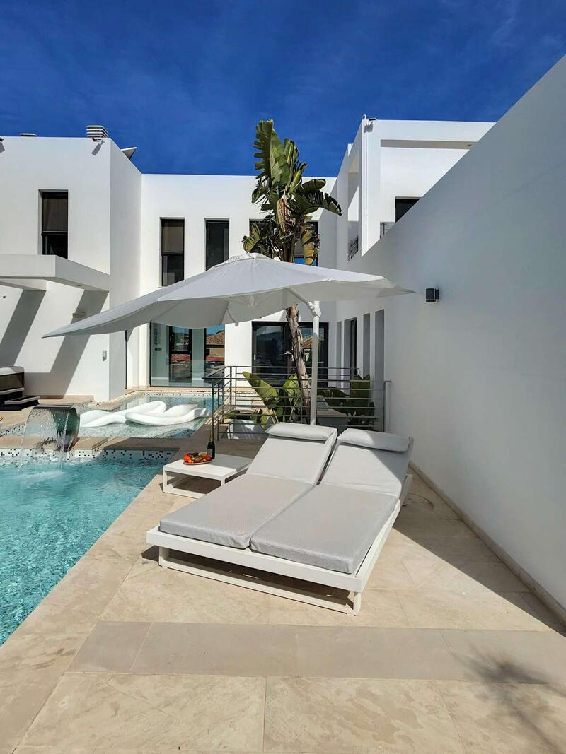 5 Cuarto Villa en venta