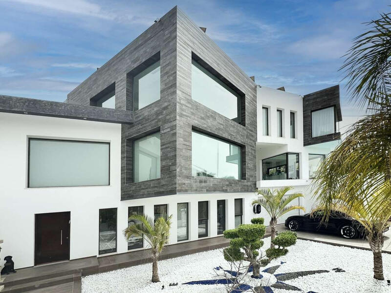 5 Cuarto Villa en venta