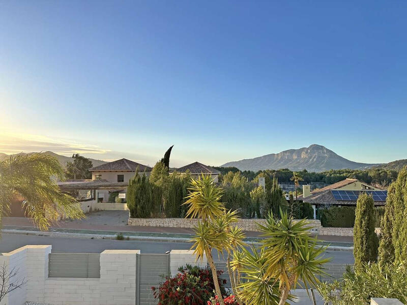 5 Cuarto Villa en venta