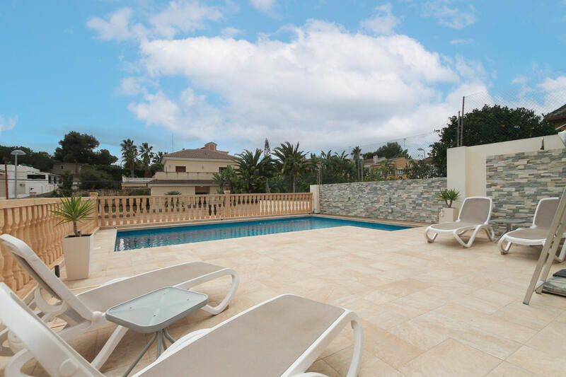 6 chambre Villa à vendre