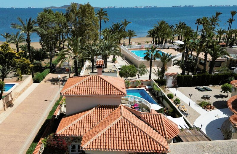 Villa til salg i Torrevieja, Alicante