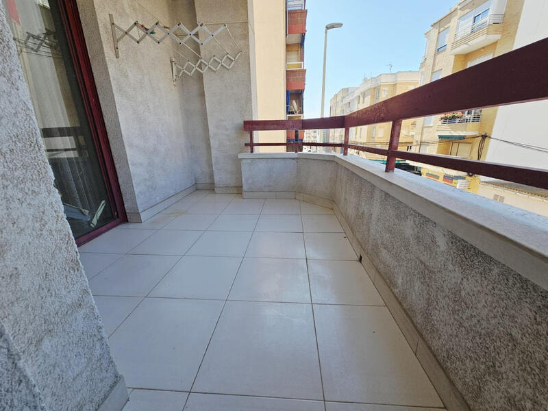 2 slaapkamer Appartement Te koop