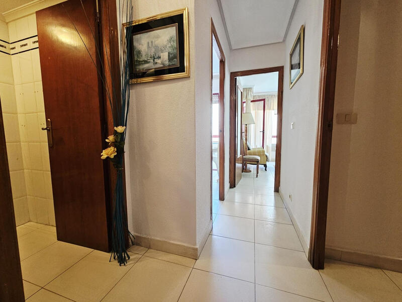 2 slaapkamer Appartement Te koop