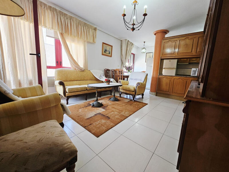 2 slaapkamer Appartement Te koop