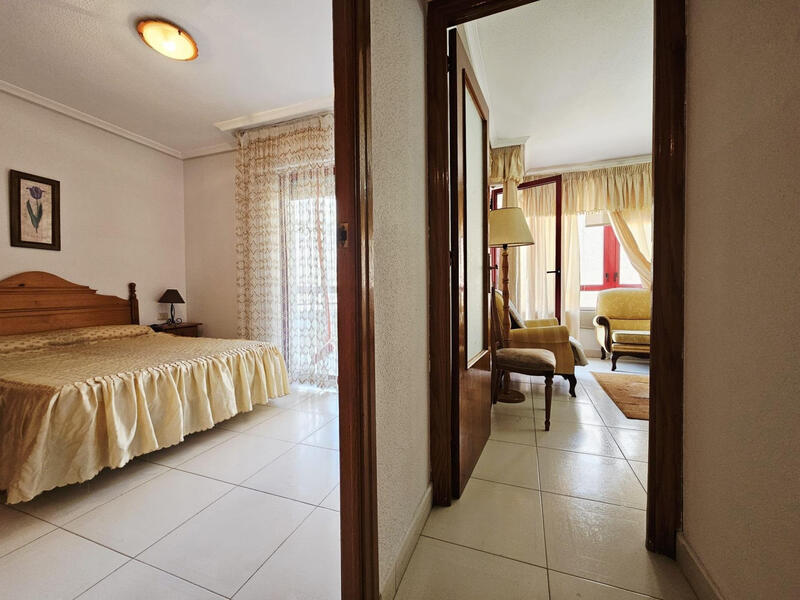 2 slaapkamer Appartement Te koop