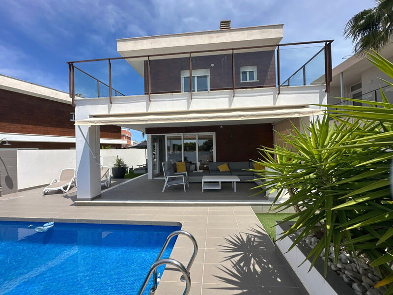 3 bedroom Villa for sale
