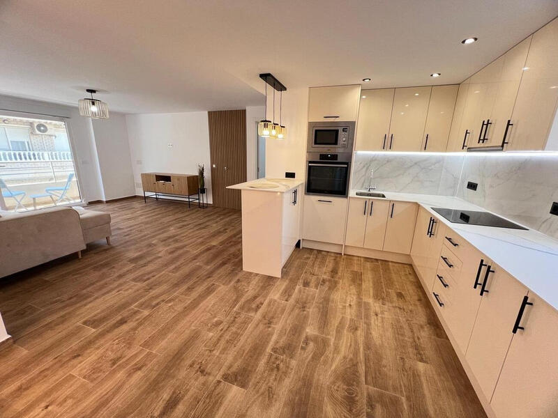 Apartment for sale in Torrevieja, Alicante