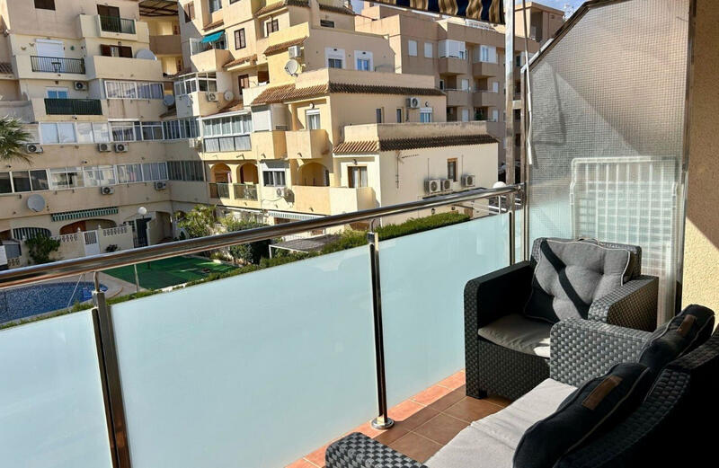 2 slaapkamer Appartement Te koop