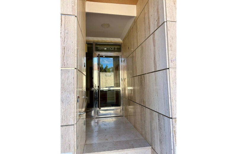 2 slaapkamer Appartement Te koop