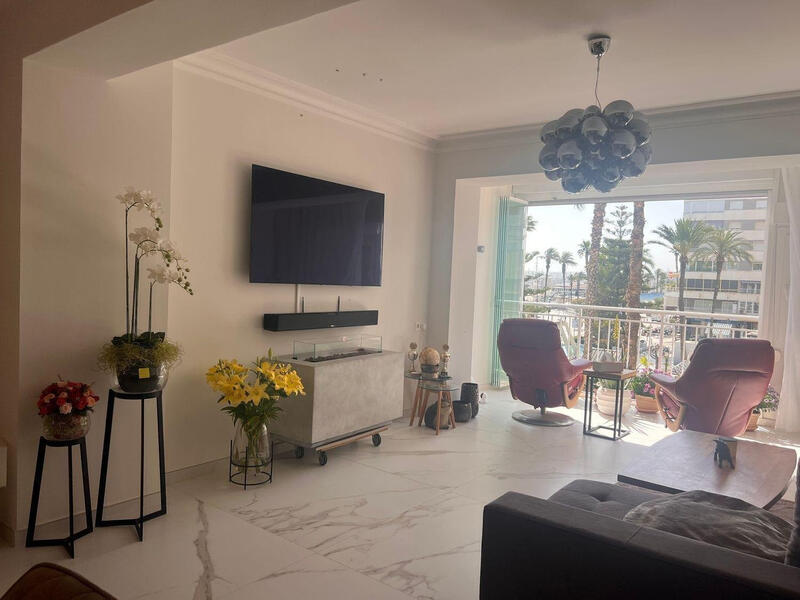 Apartment for sale in Torrevieja, Alicante
