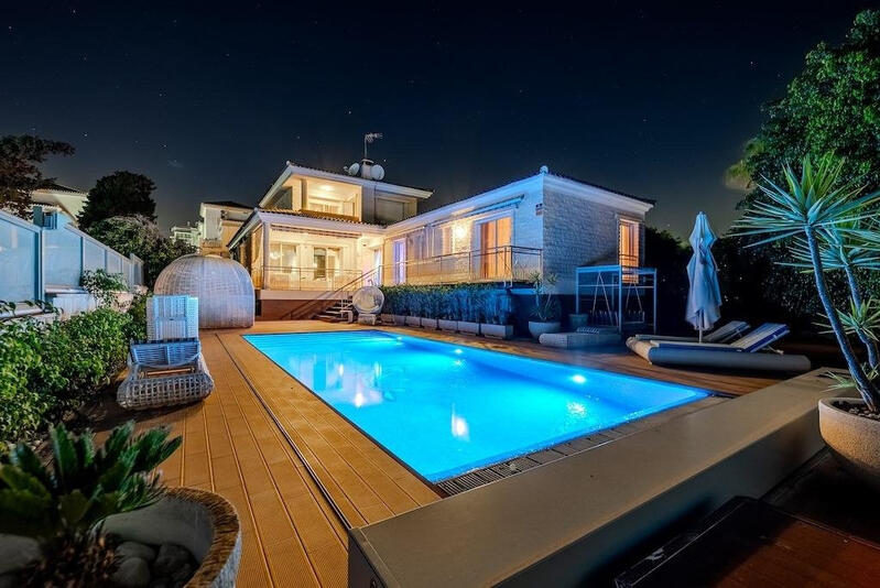 Villa til salg i Torrevieja, Alicante