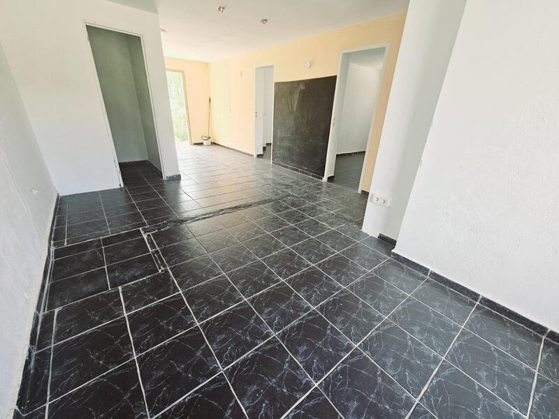 4 Cuarto Villa en venta