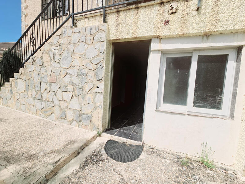 4 Cuarto Villa en venta
