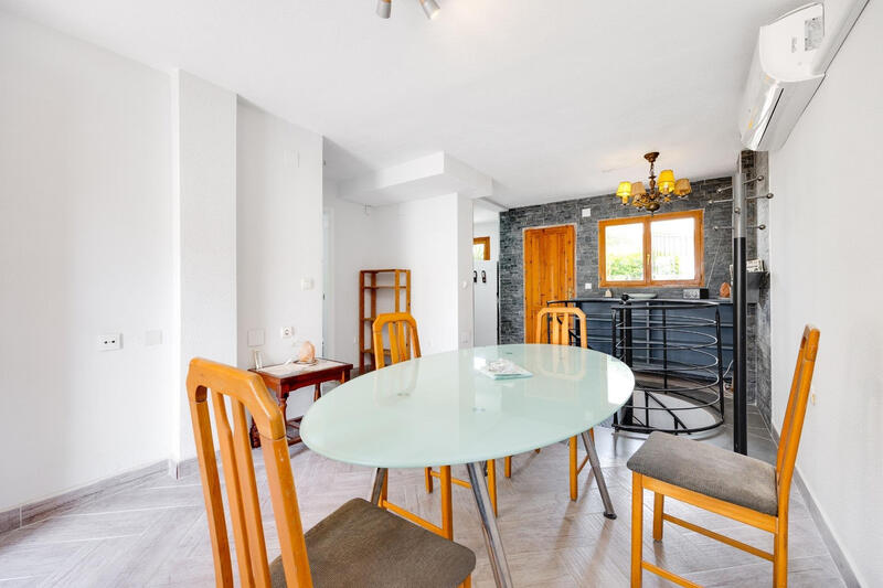 2 soveværelse Villa til salg