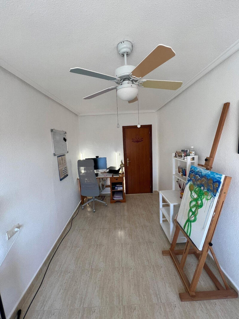 3 Schlafzimmer Stadthaus zu verkaufen