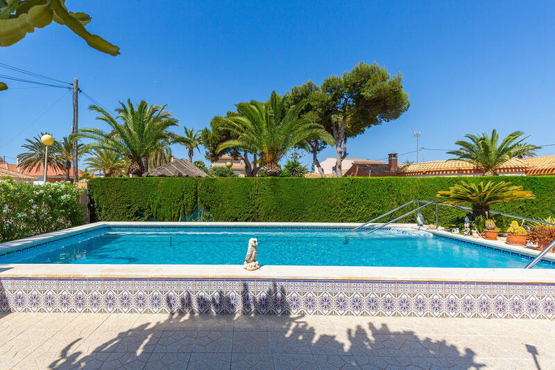 6 slaapkamer Villa Te koop