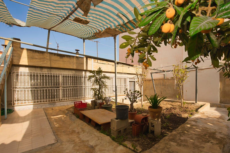 Gezinswoning Te koop in Benijófar, Alicante