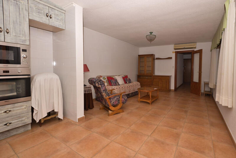 3 slaapkamer Gezinswoning Te koop