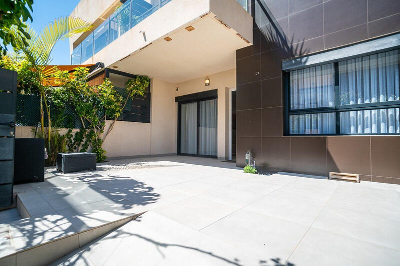 Appartement Te koop in Torre de la Horadada, Alicante