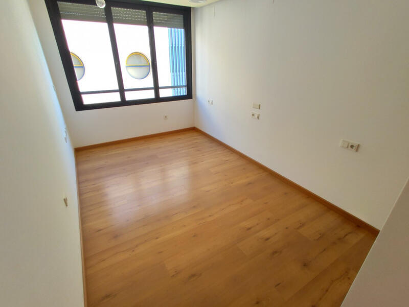 3 Schlafzimmer Appartement zu verkaufen