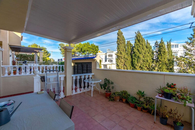 3 Cuarto Villa en venta