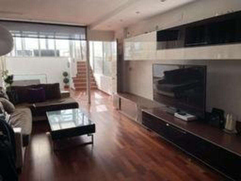 4 chambre Duplex à vendre