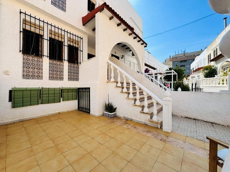 3 bedroom Townhouse for sale