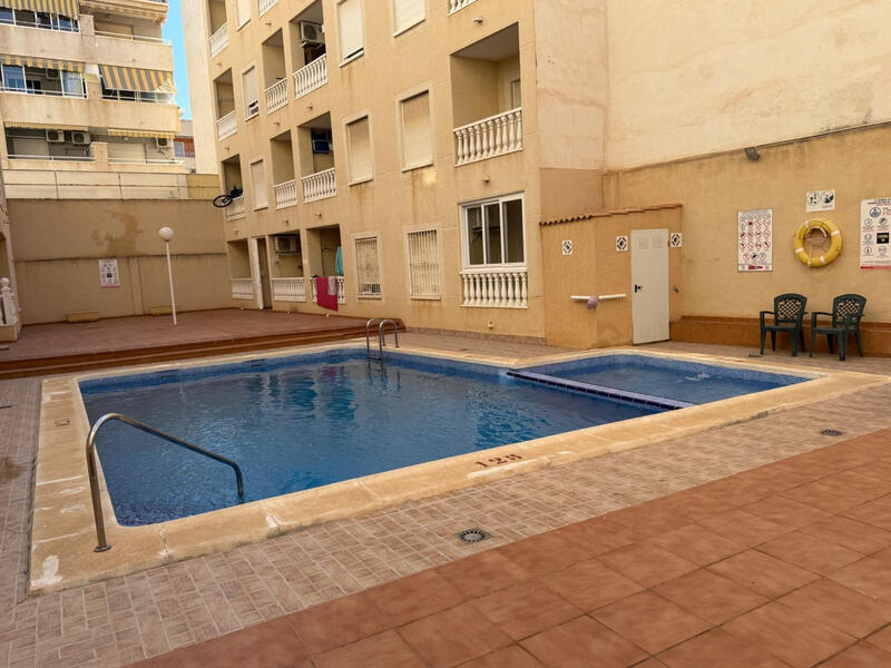 1 Cuarto Apartamento en venta