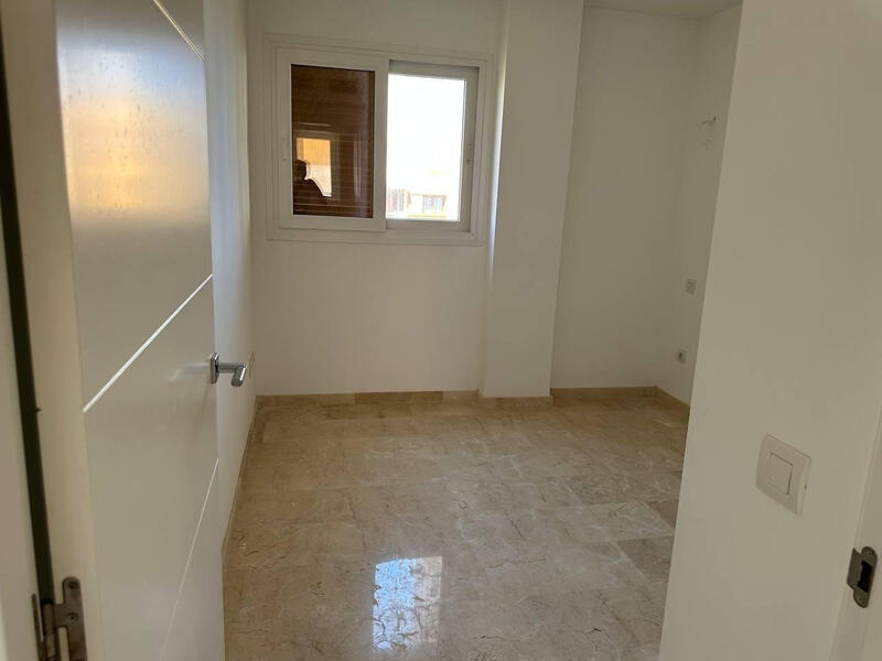 3 Schlafzimmer Appartement zu verkaufen