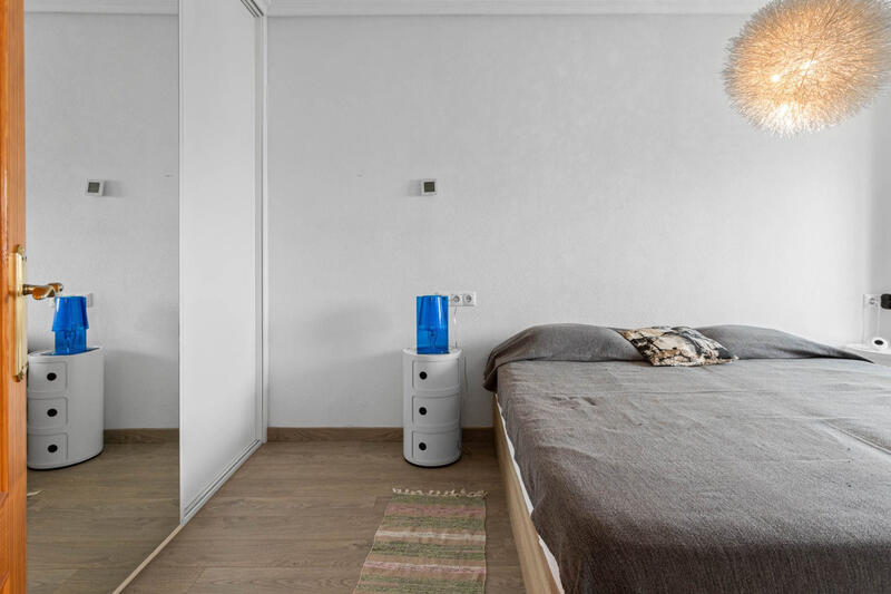 1 slaapkamer Appartement Te koop