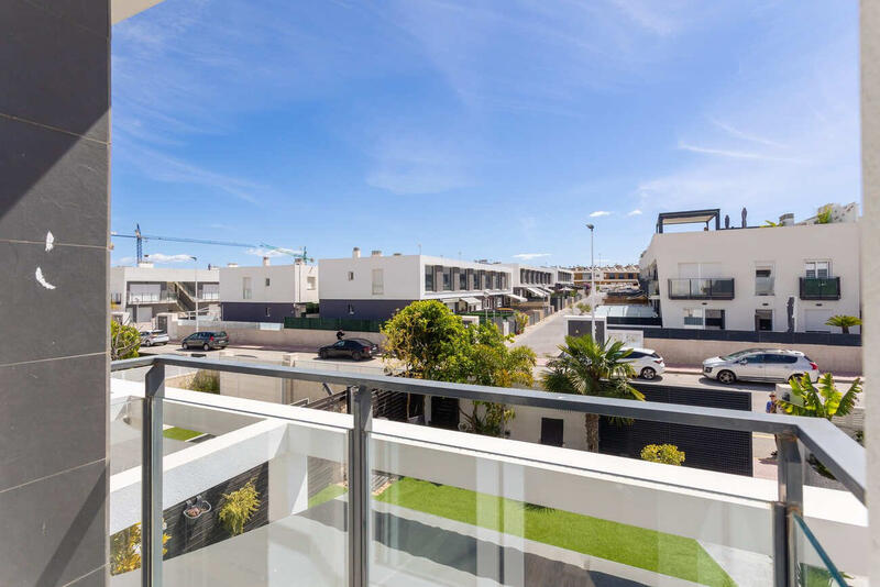 3 bedroom Villa for sale