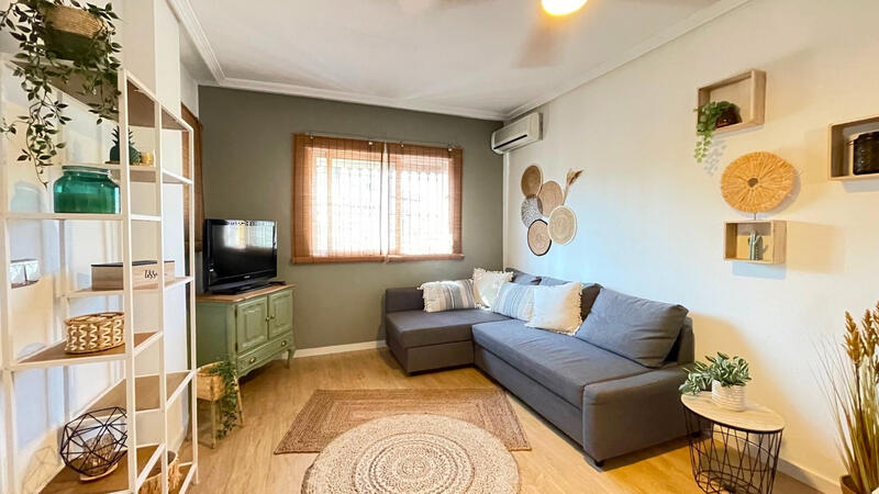 3 slaapkamer Gezinswoning Te koop