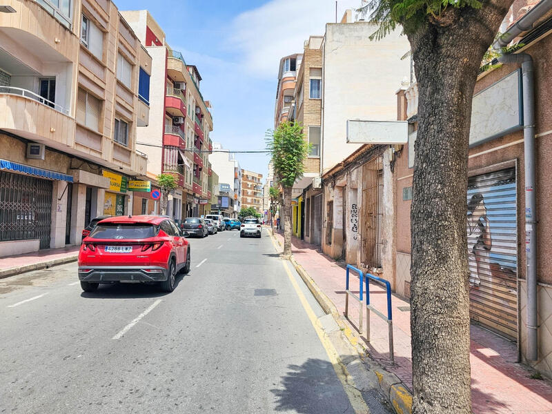 1 Cuarto Apartamento en venta