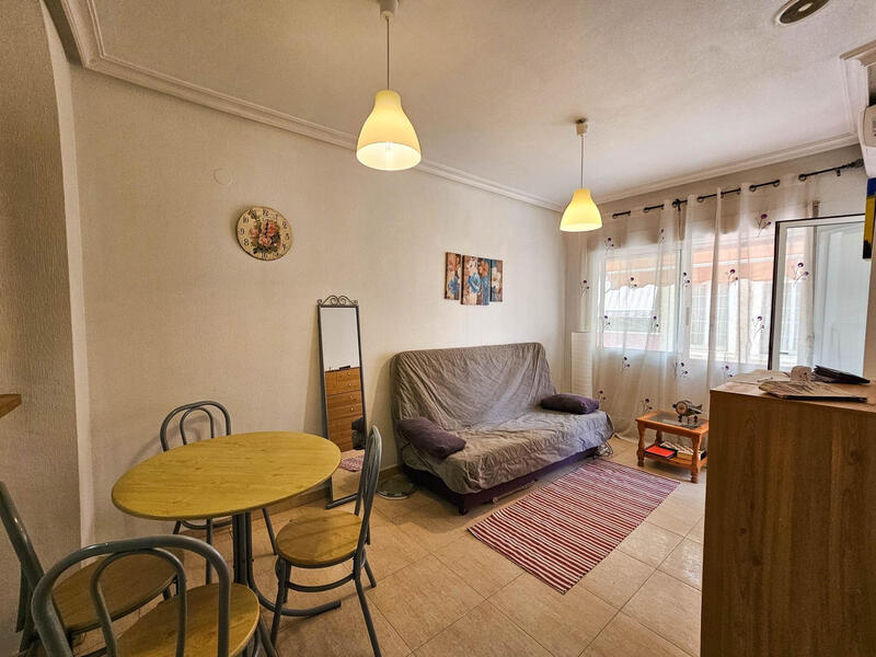 1 Cuarto Apartamento en venta