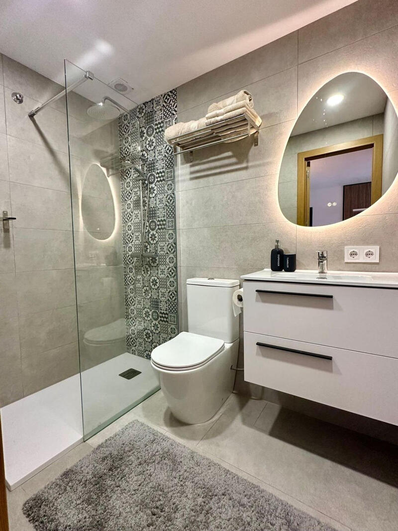 1 slaapkamer Appartement Te koop