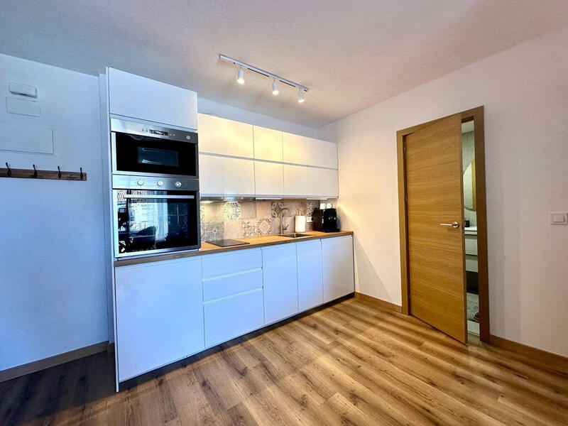 1 slaapkamer Appartement Te koop