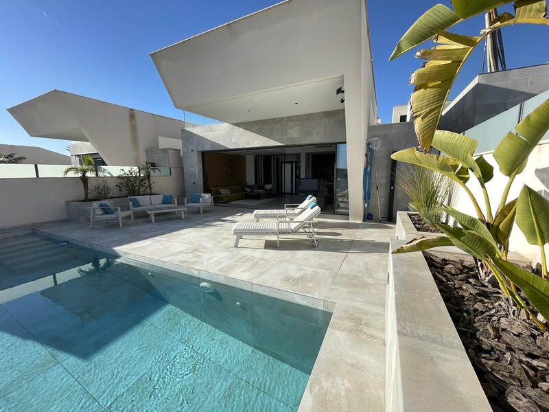 Villa zu verkaufen in Ciudad Quesada, Alicante