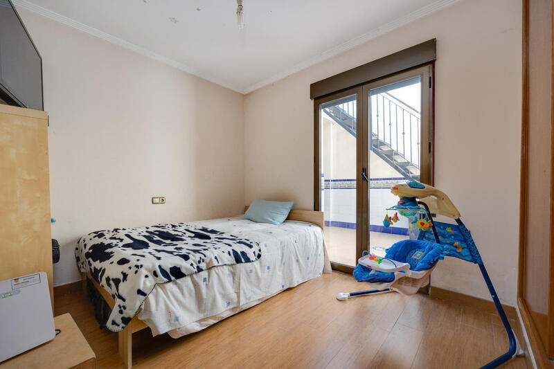 3 sovrum Villa till salu
