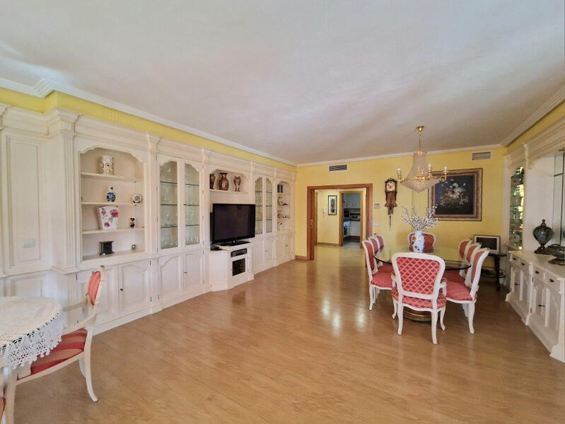 4 chambre Appartement à vendre