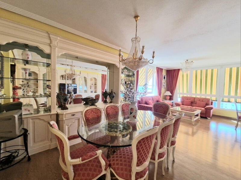 4 chambre Appartement à vendre