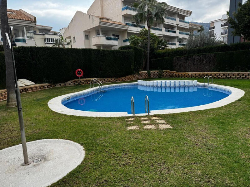Lägenhet till salu i Albir, Alicante