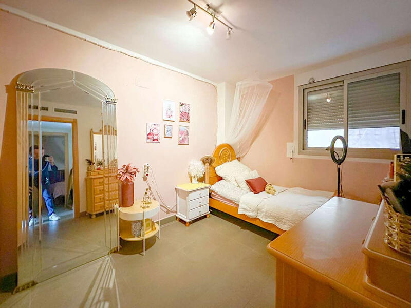 2 Schlafzimmer Appartement zu verkaufen