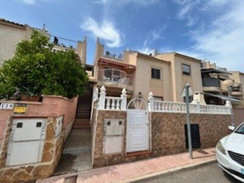 Villa till salu i Torrevieja, Alicante