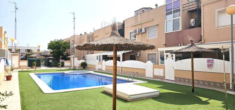вилла продается в Santiago de la Ribera, Murcia