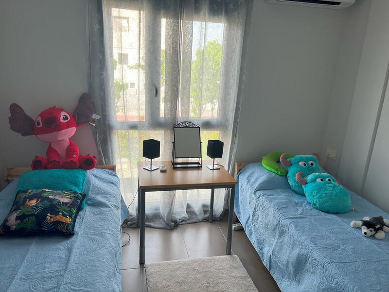 2 bedroom Townhouse for sale