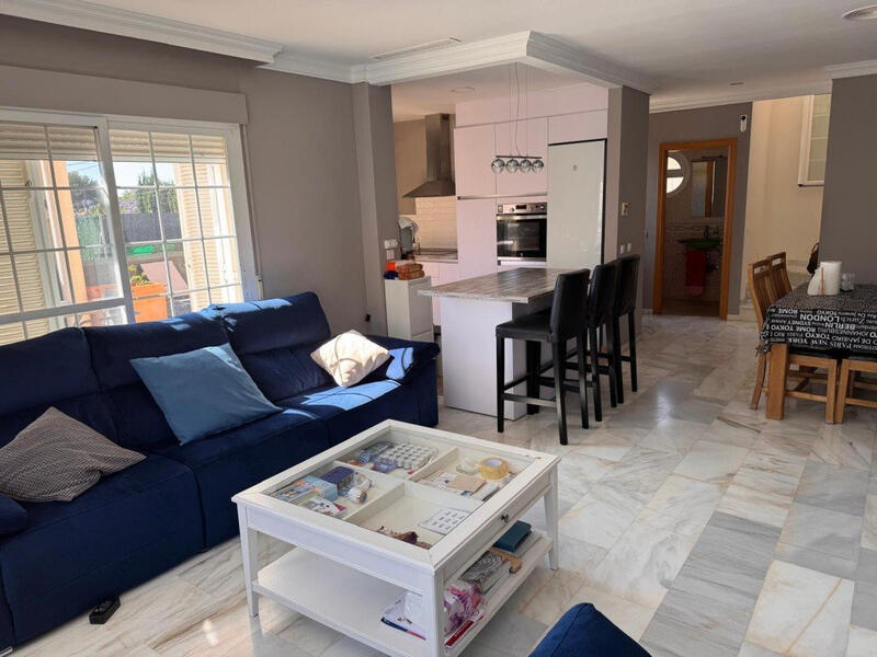 4 sovrum Villa till salu