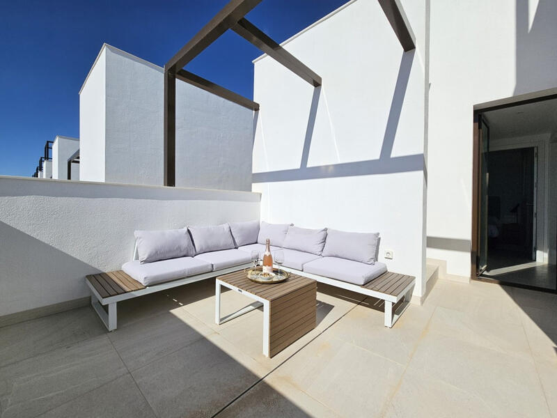 4 Cuarto Villa en venta